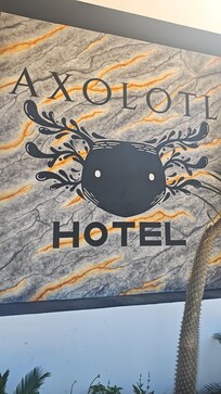Logo del hotel