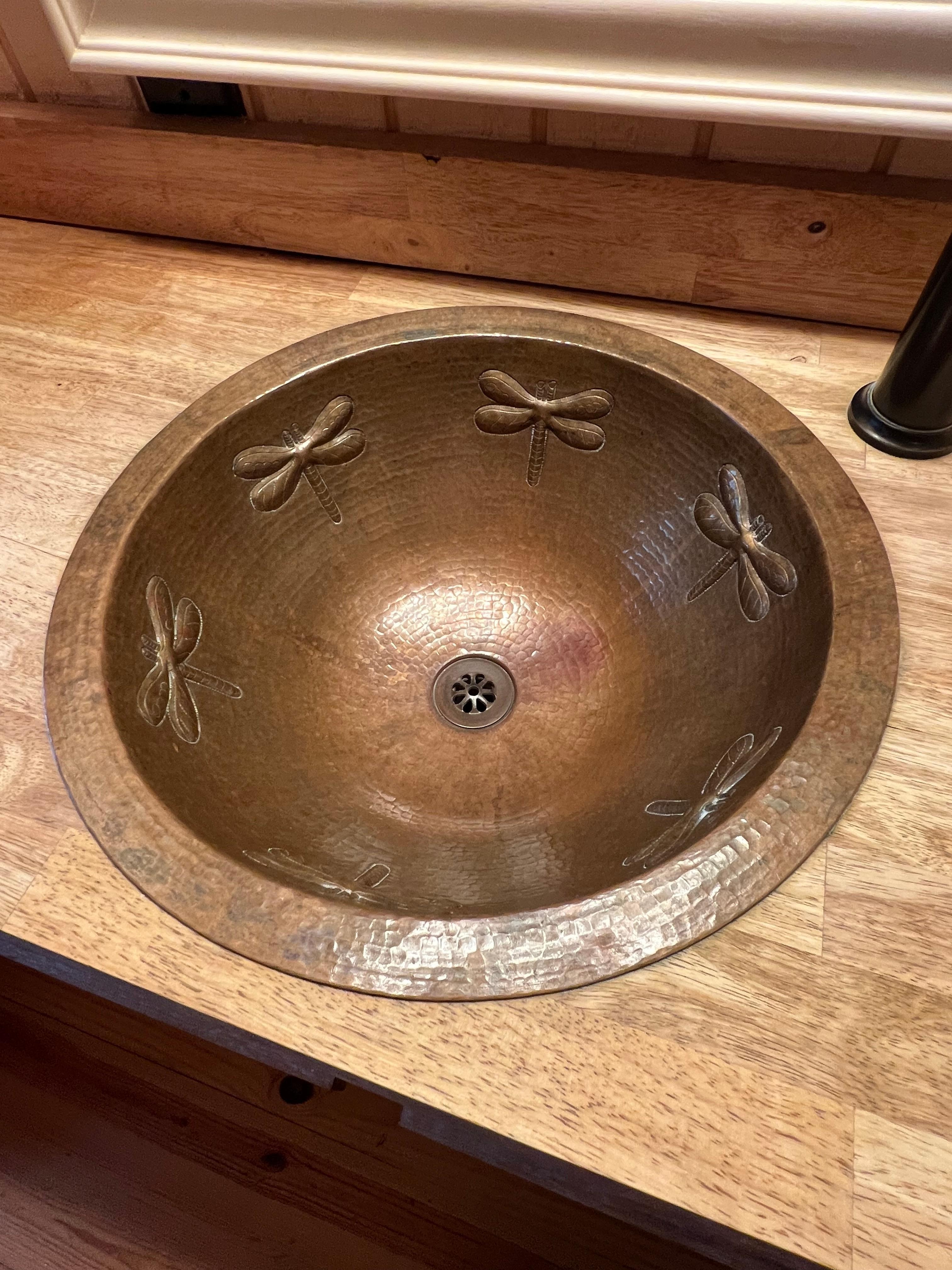Details of the sinks 