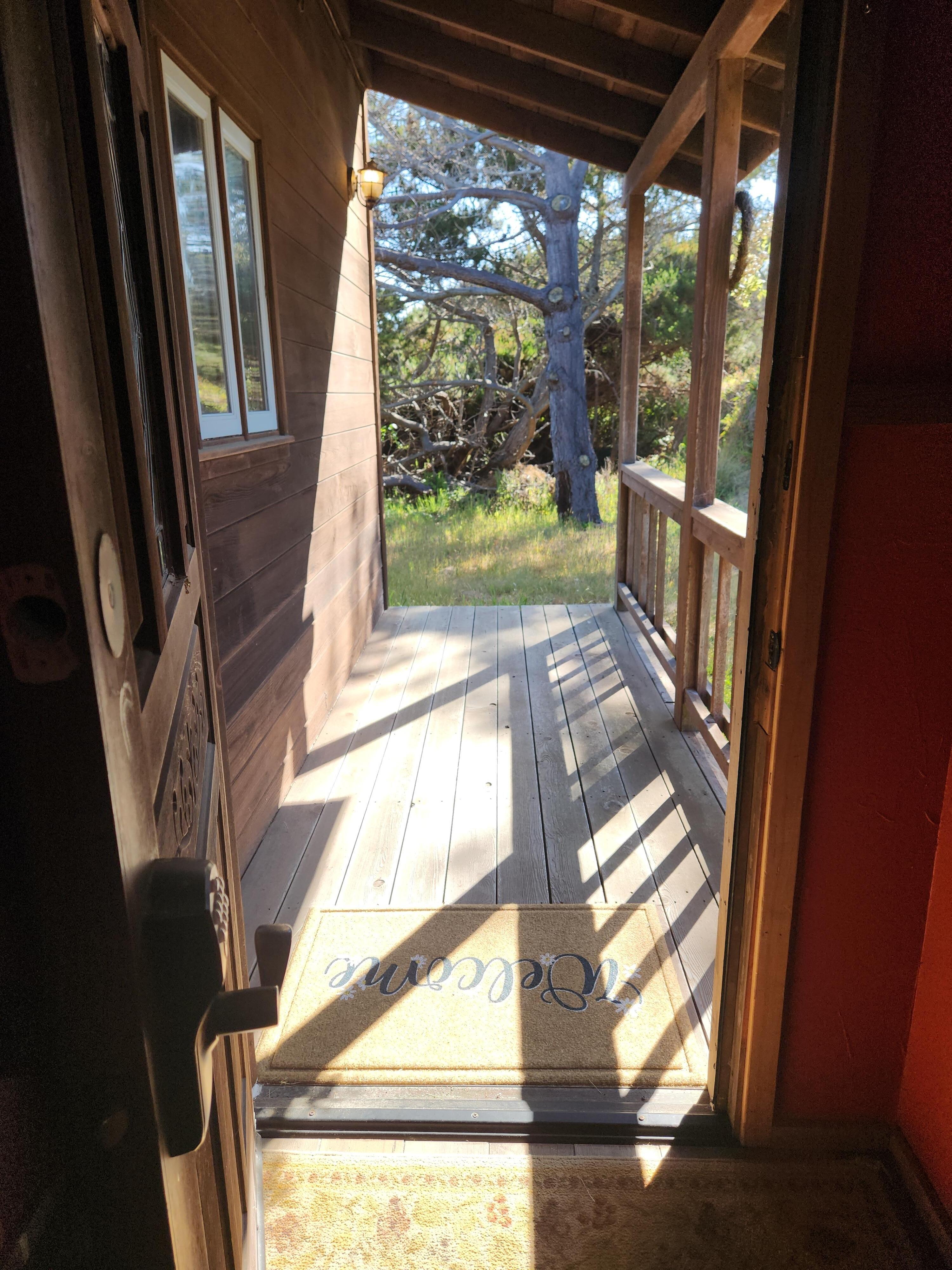 Welcoming entry! 
