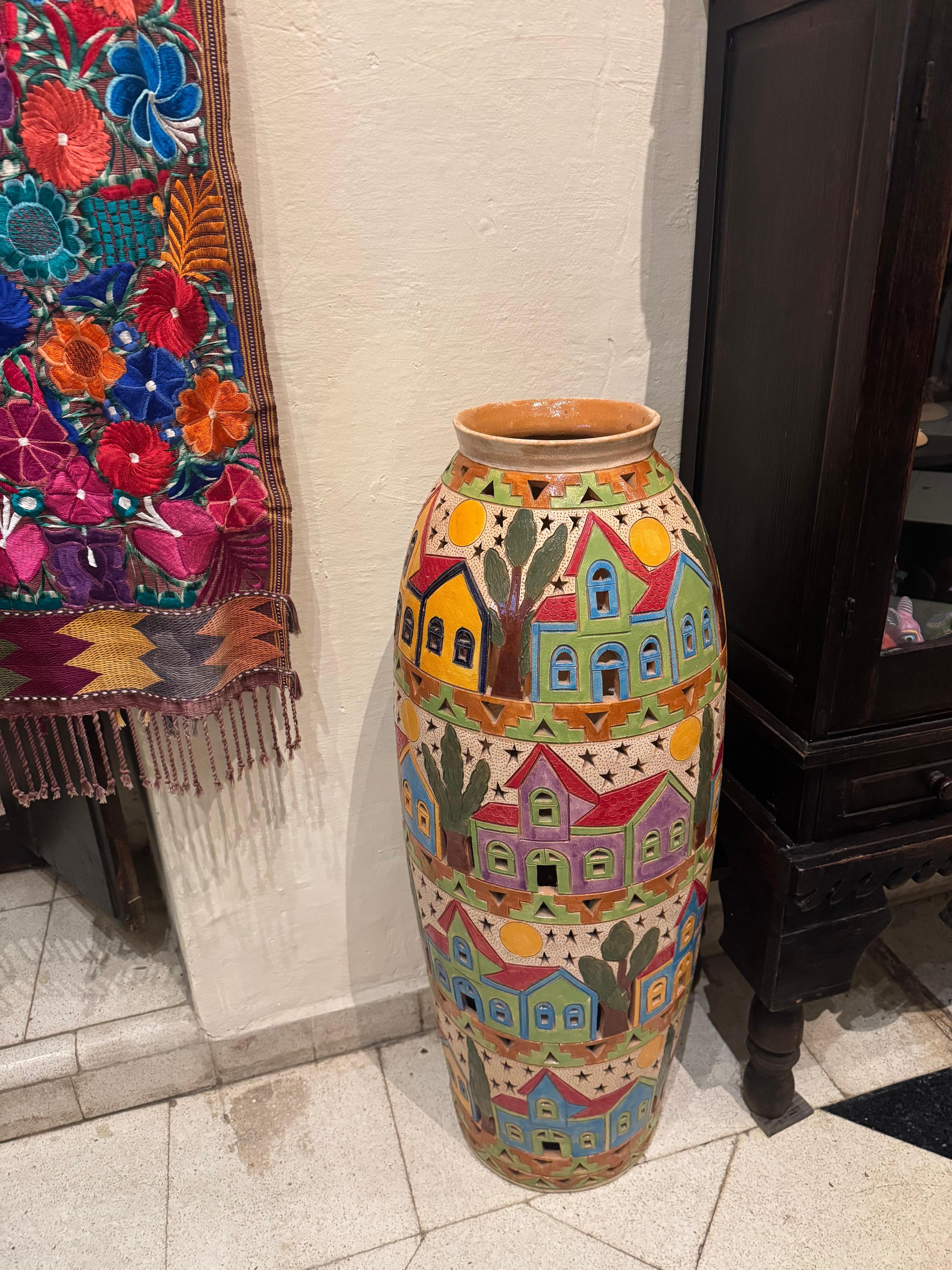 Pretty pottery throughout.