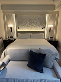 Grand Luxe room.