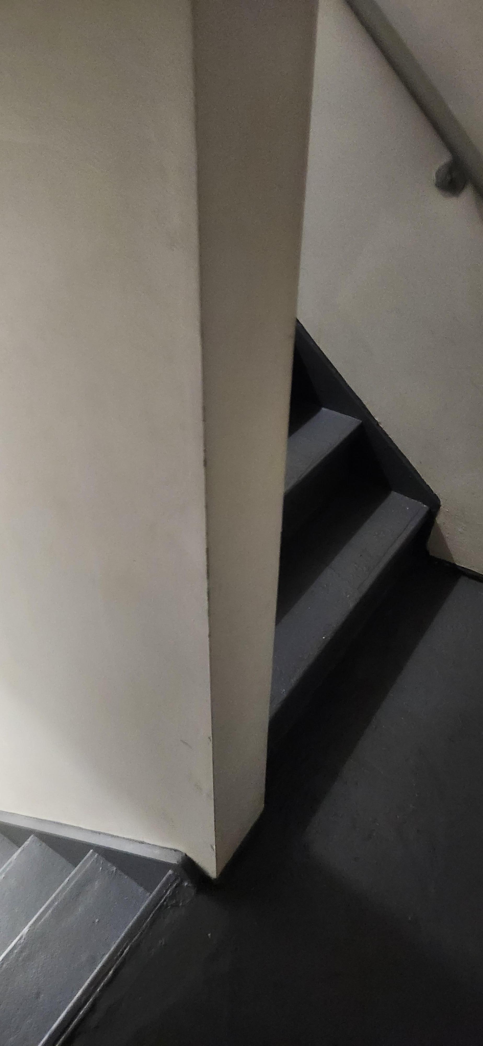 The is the "hallway" to the room. Walking through a darkened stairwell with a minor. And bags. Arms full. Defenseless. 