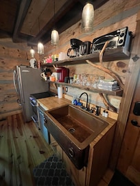 Kitchen huge copper sink