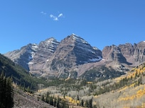 Maroon Bells Crater Lake Trail