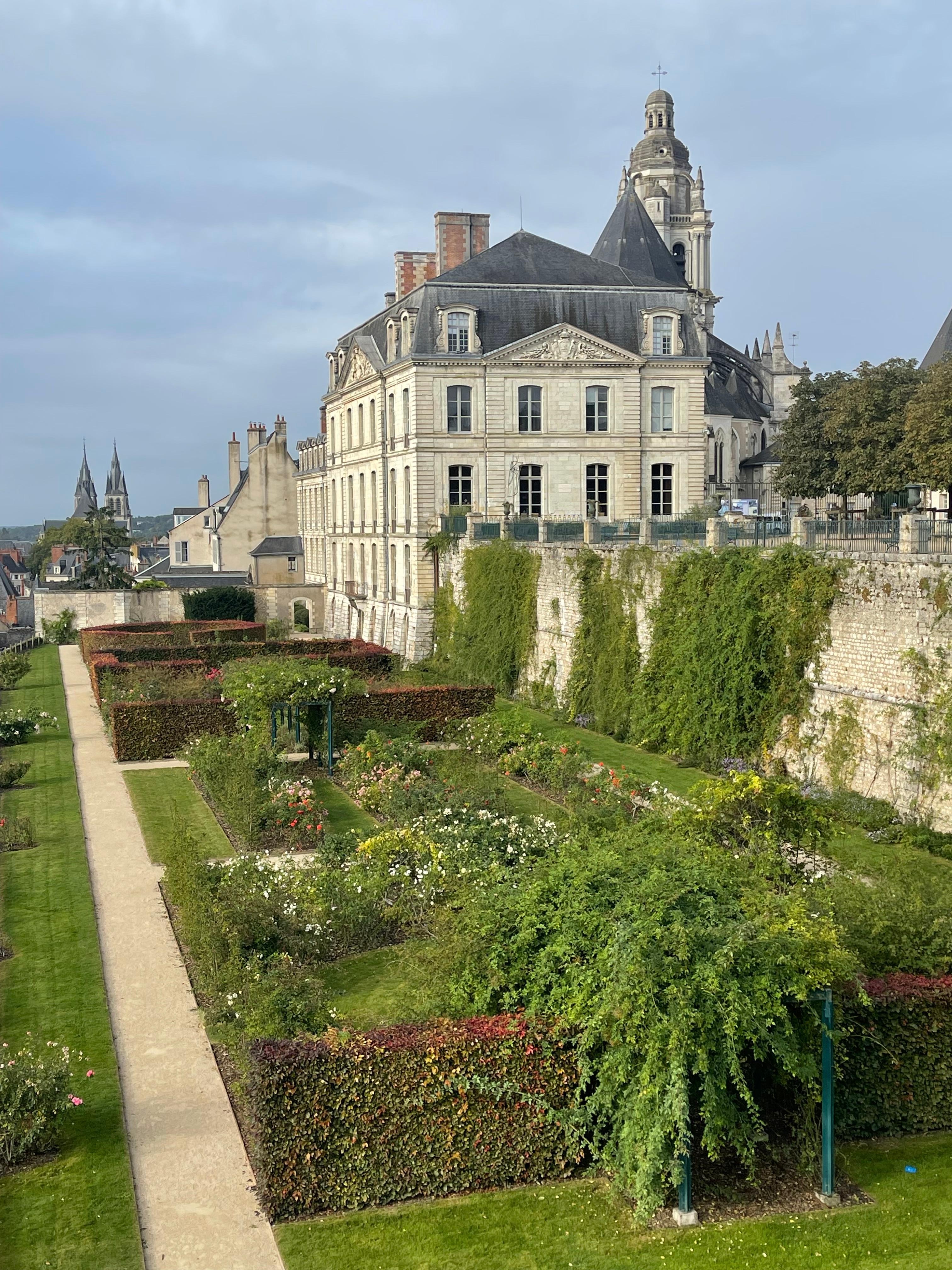 Blois royal castle Gardens