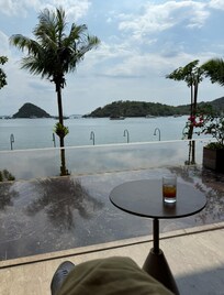 Lobby cafe