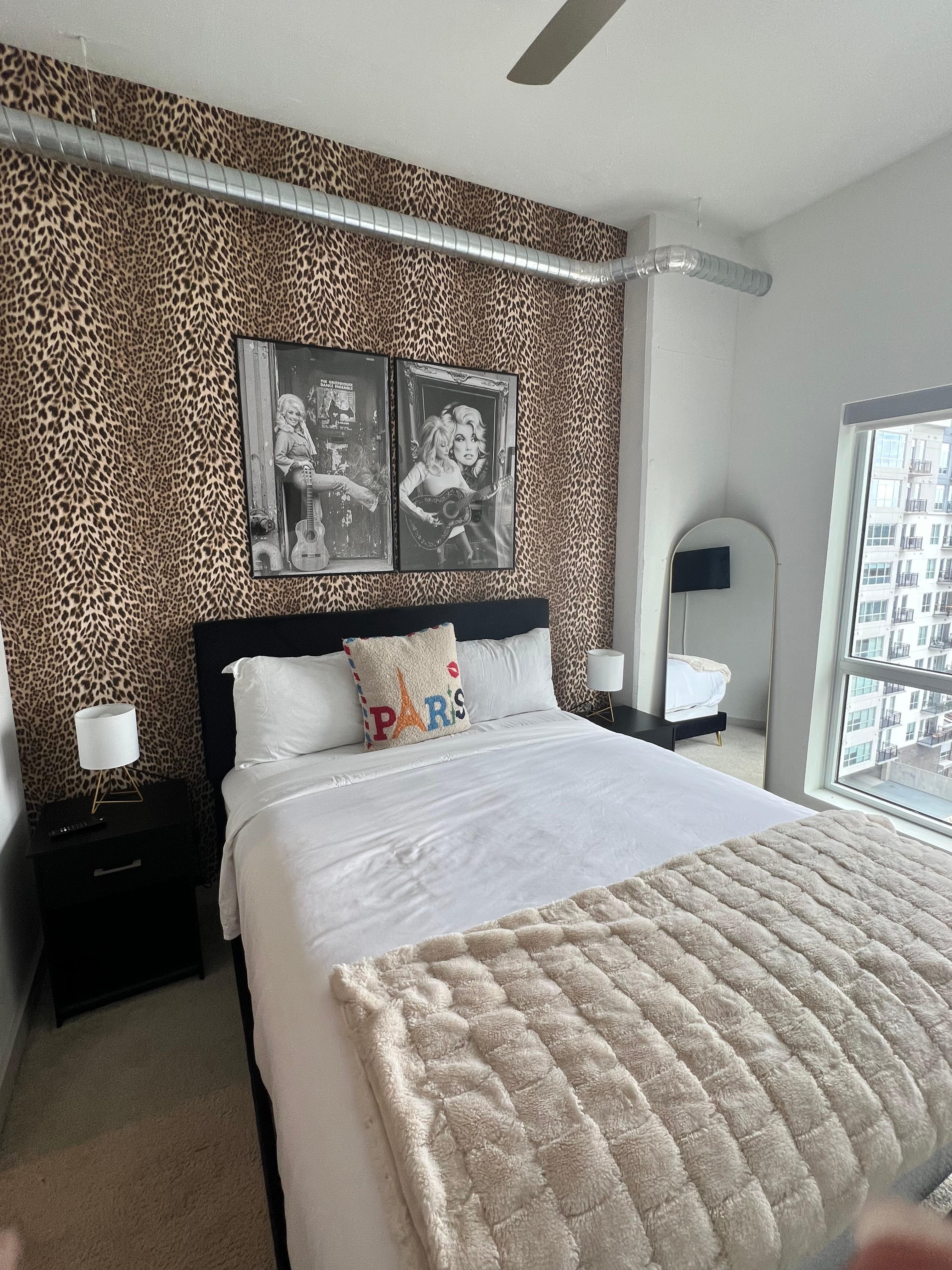 Queen bedroom 