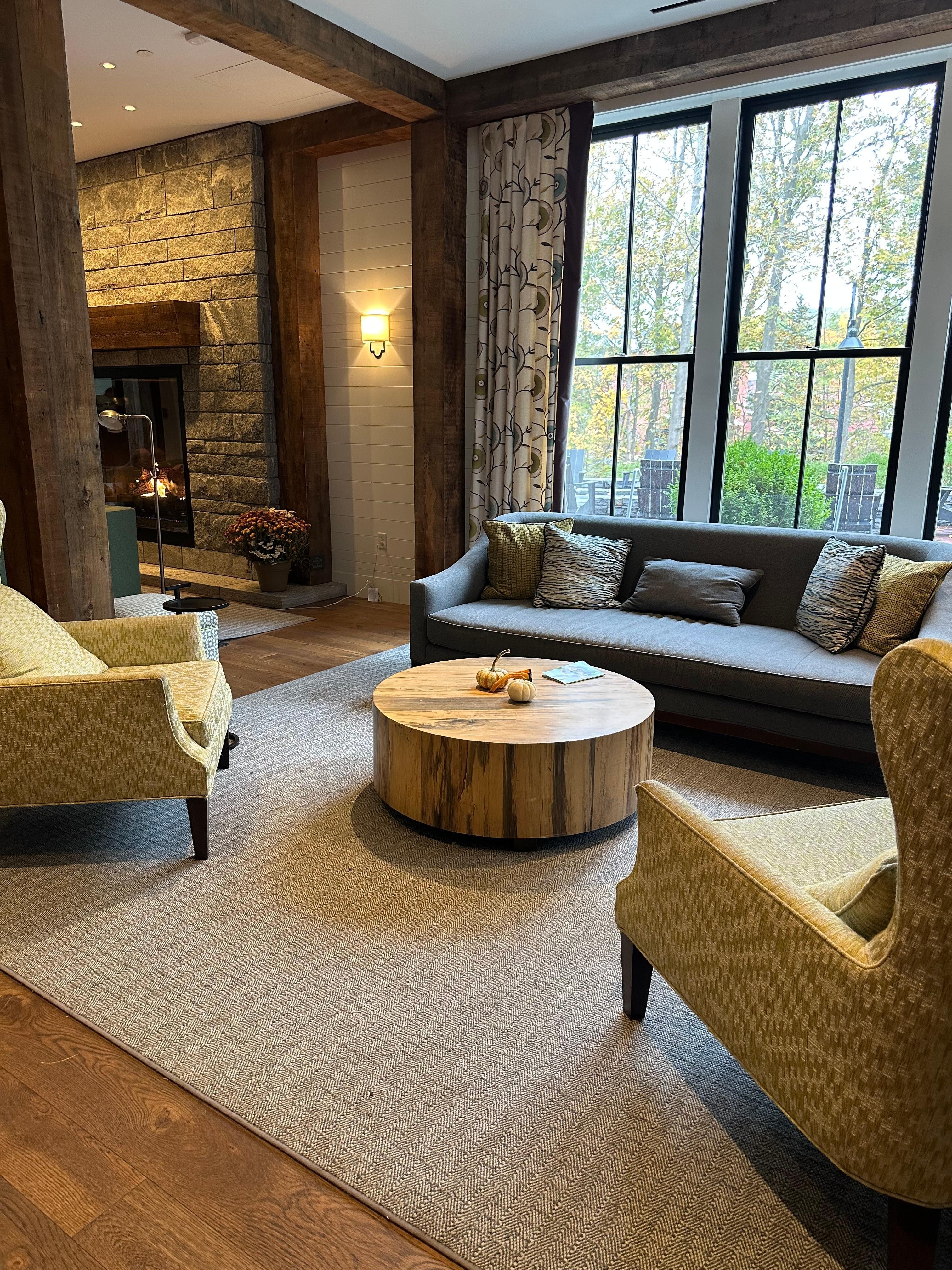 There are a few reading areas that are inviting and warm.