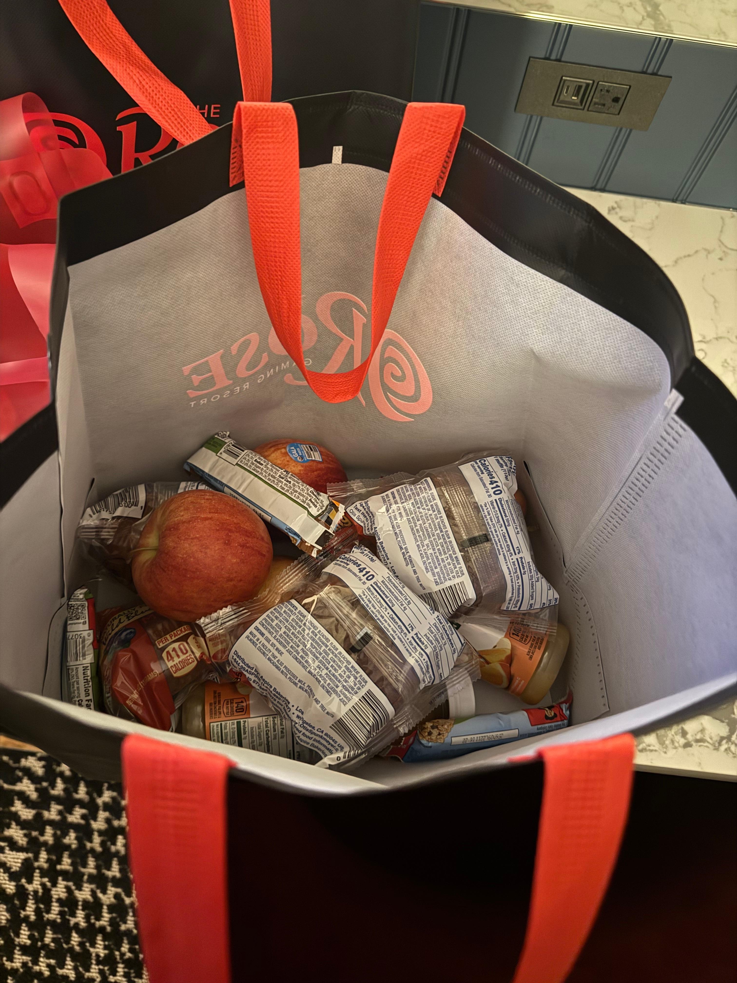 Continental breakfast 