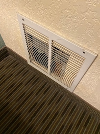 Dirty room vents