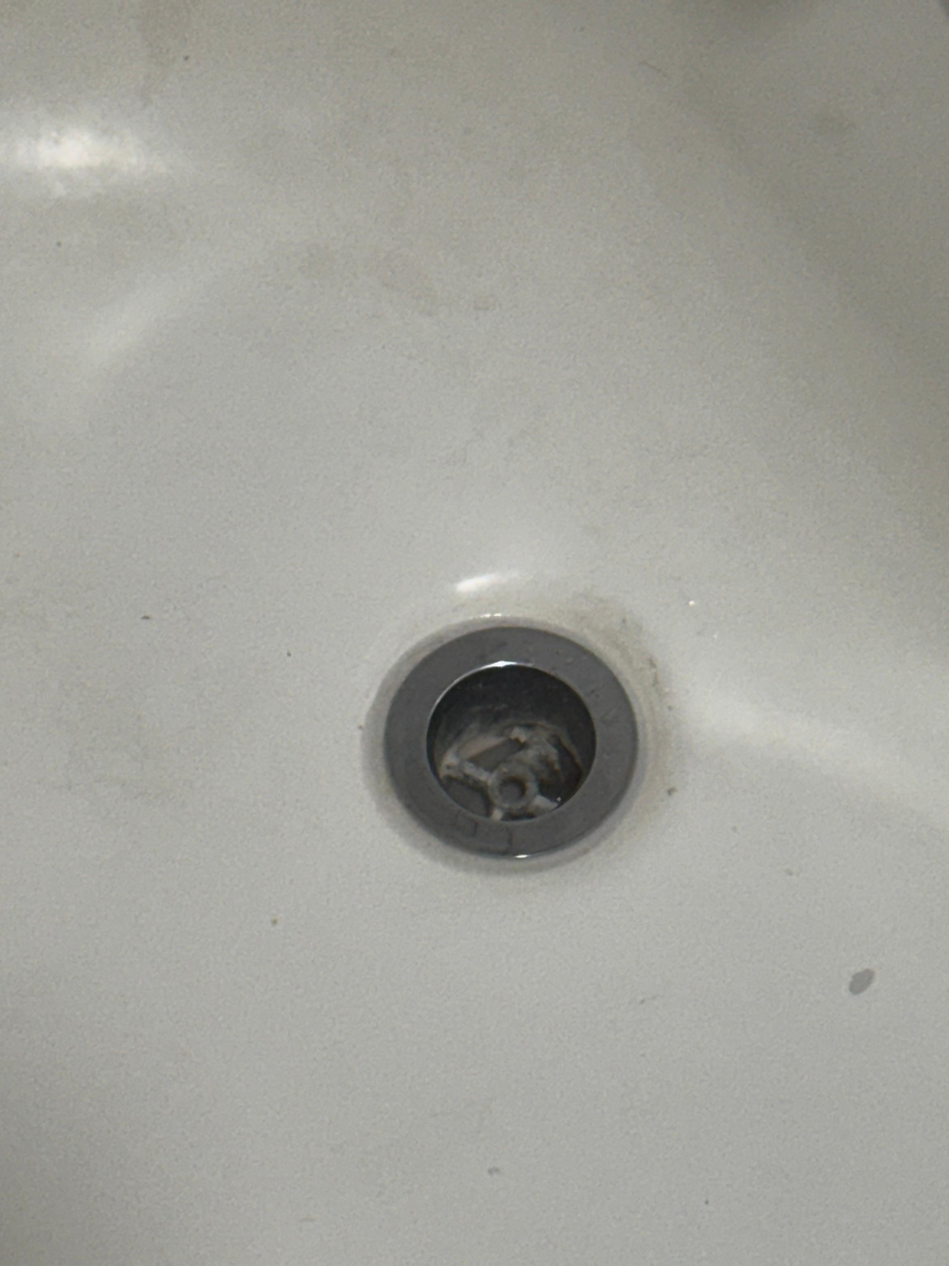 No stopper for bath to take bath 