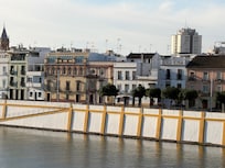 It’s a 20 minute walk to the river.