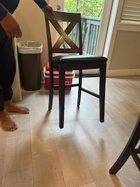 Missing 2 support bars and front leg almost fell off