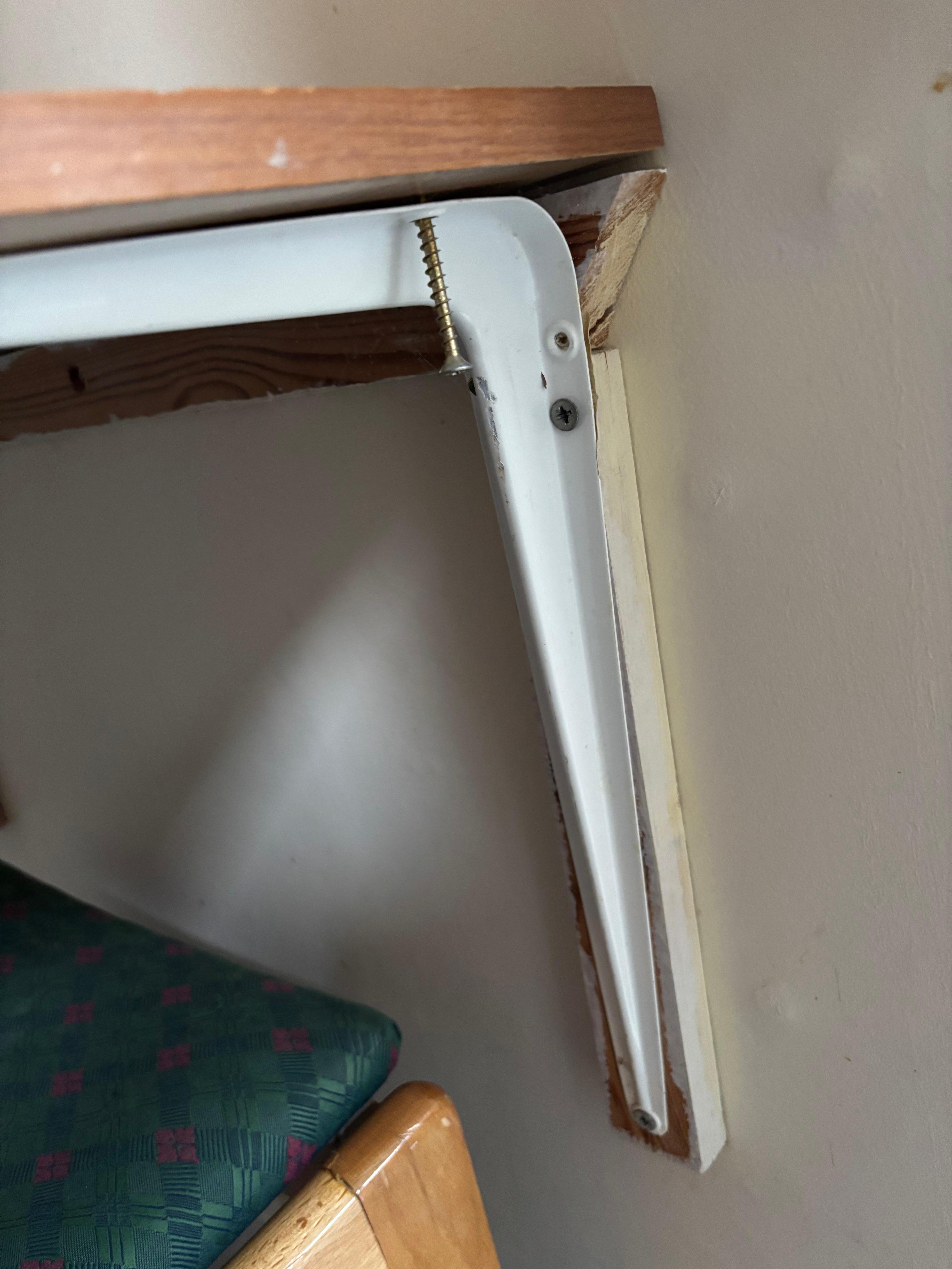 Look at that screw !
