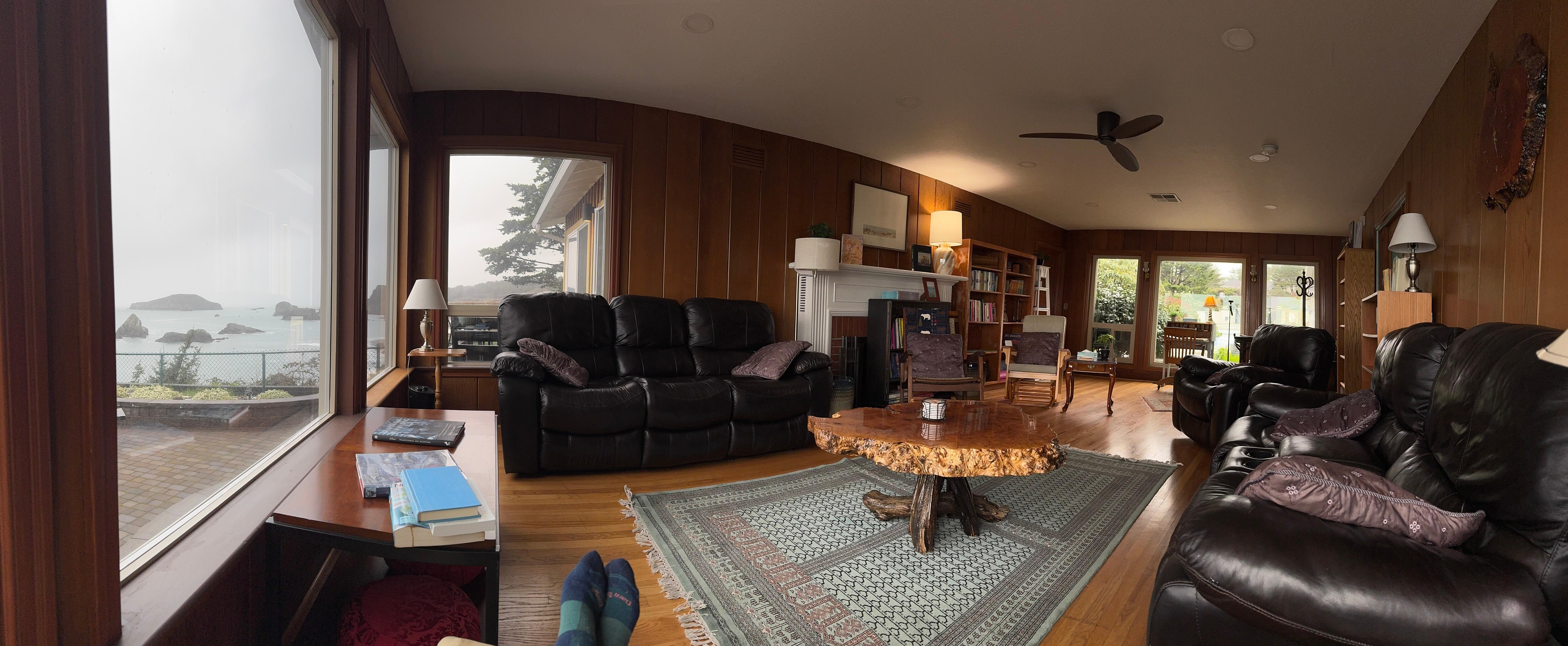 Lovely library. Nice place to relax and enjoy views when it is a bit cold outside. 