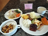 朝食