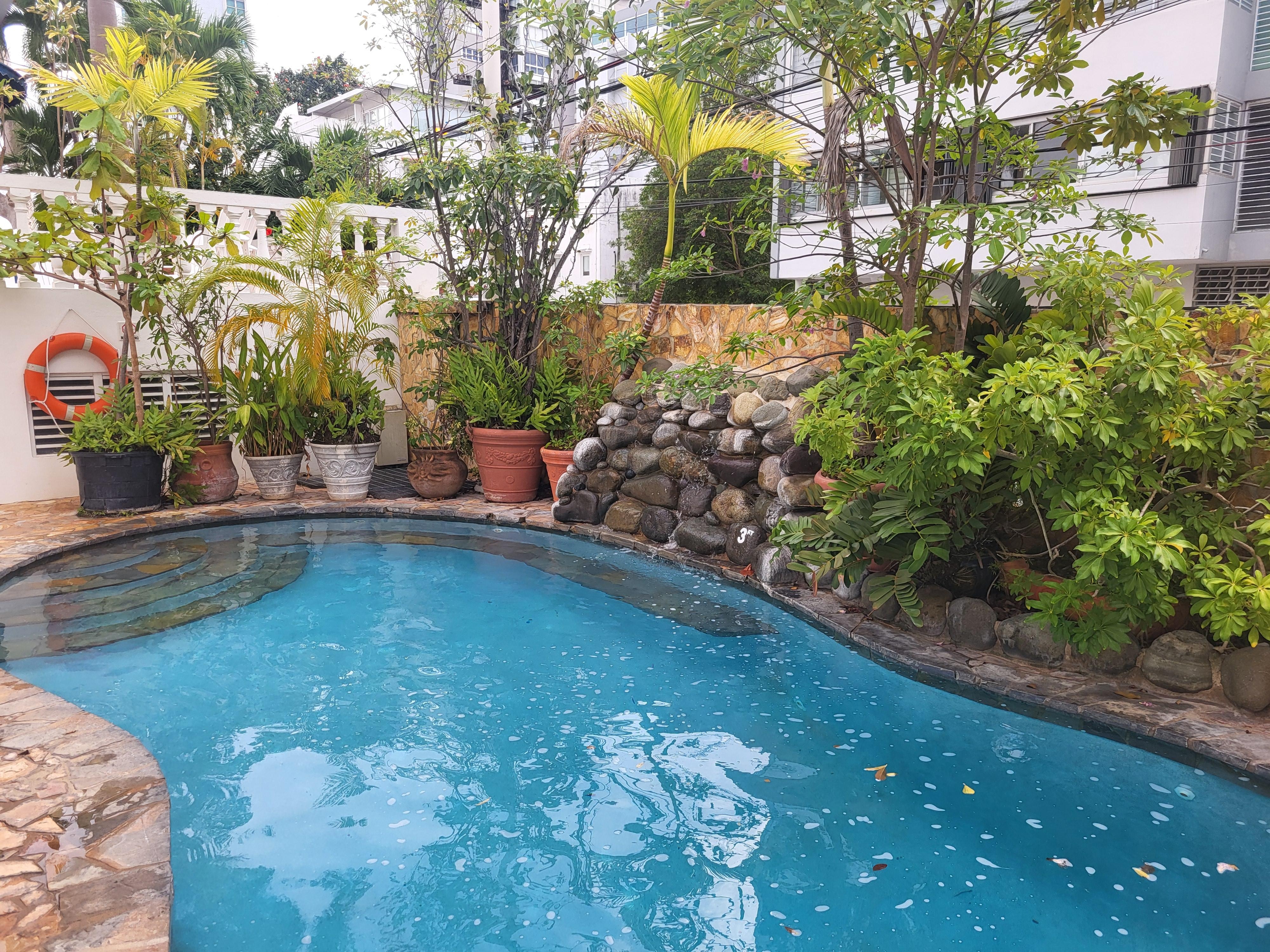 The lovely pool.