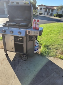 This is a picture of the bbq grill which was the only option for the chef to use.