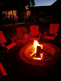 We enjoyed the fire pit with S'mores and star gazing.