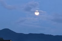 Moon rise
