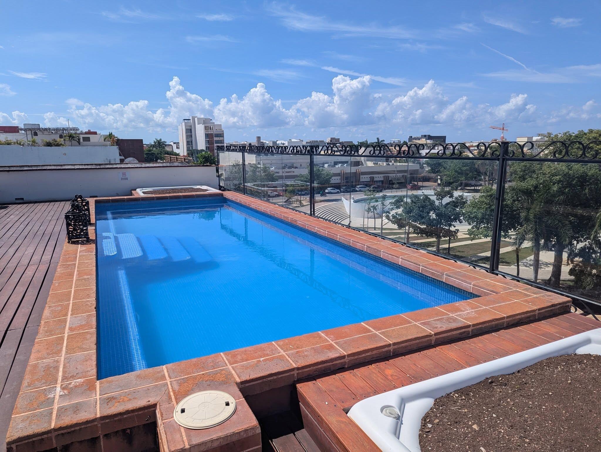 Rooftop pool