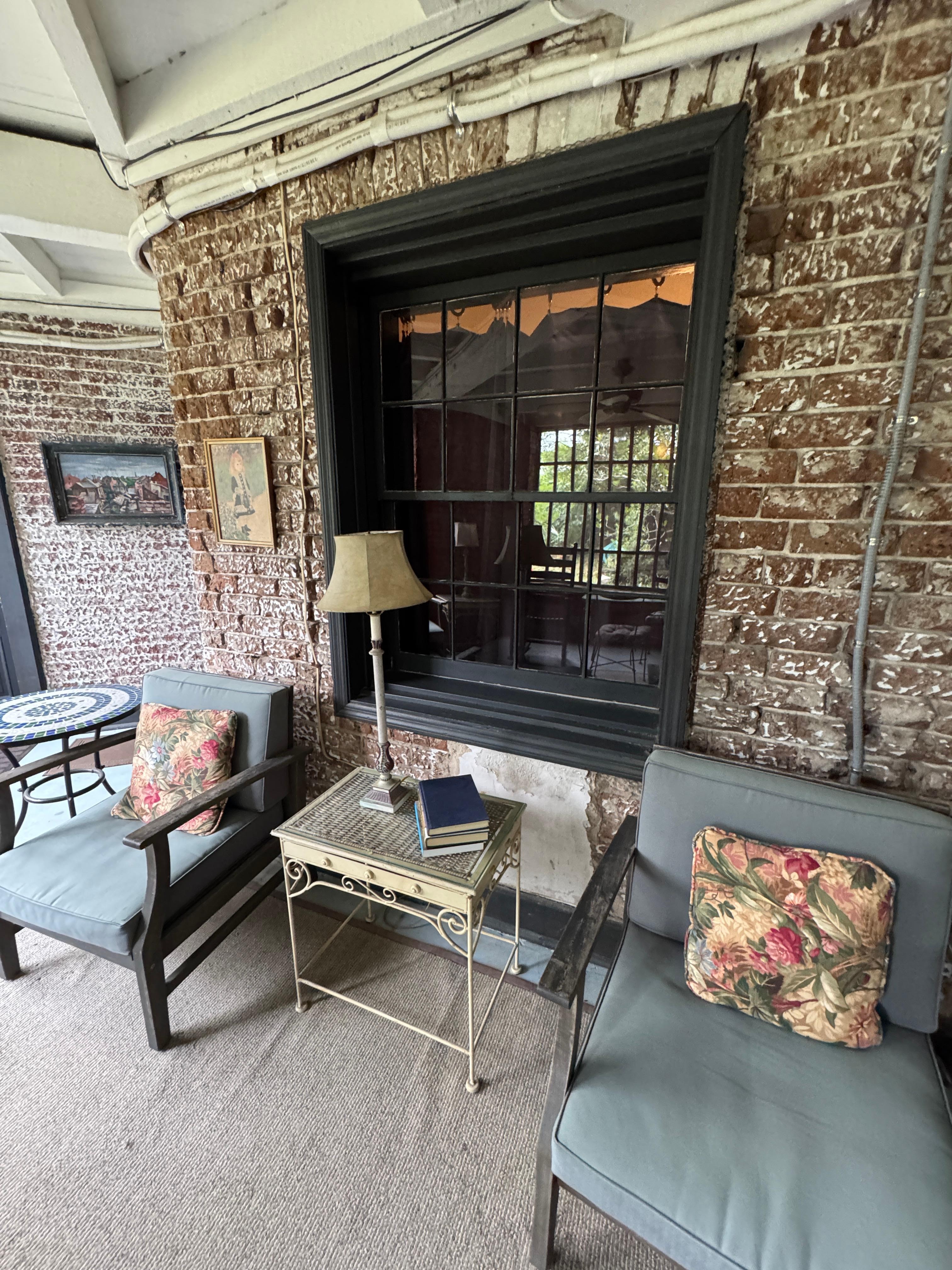 Screened in porch
