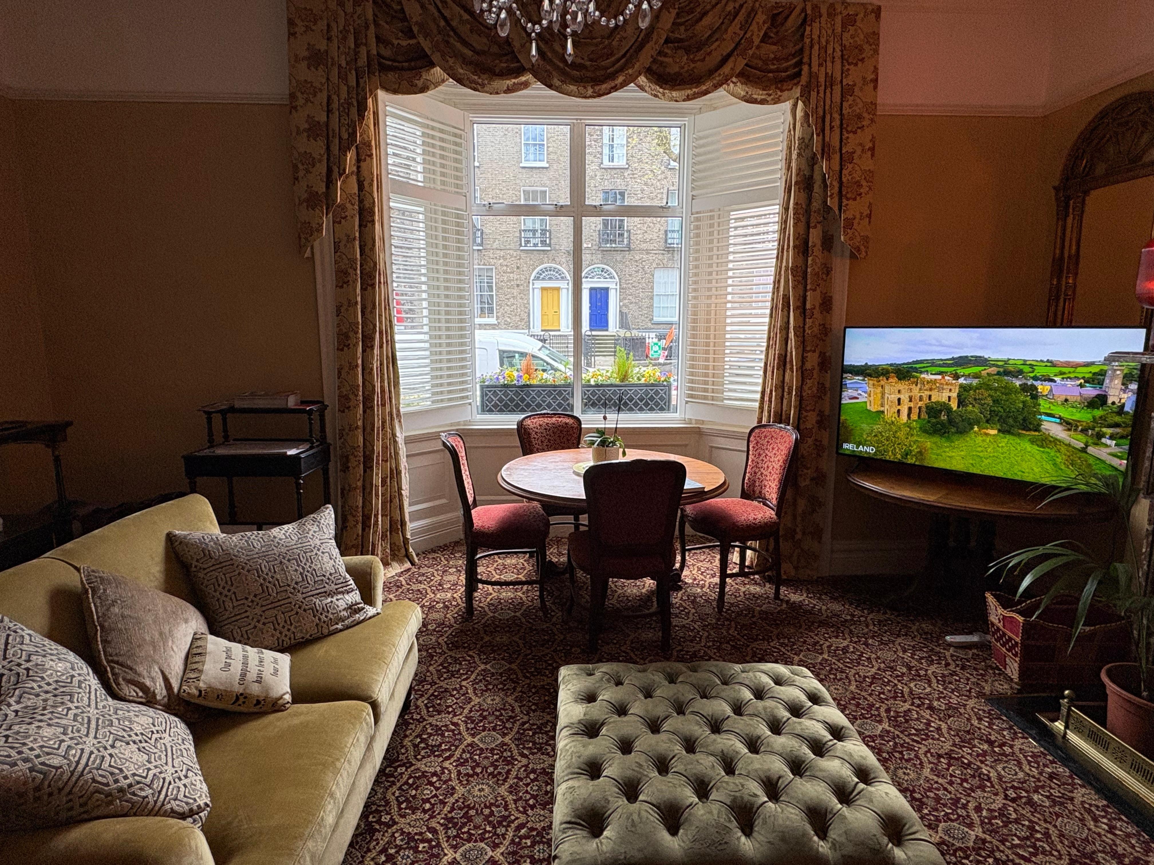 Annex building living room