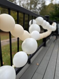 Awesome porch to hang out!
