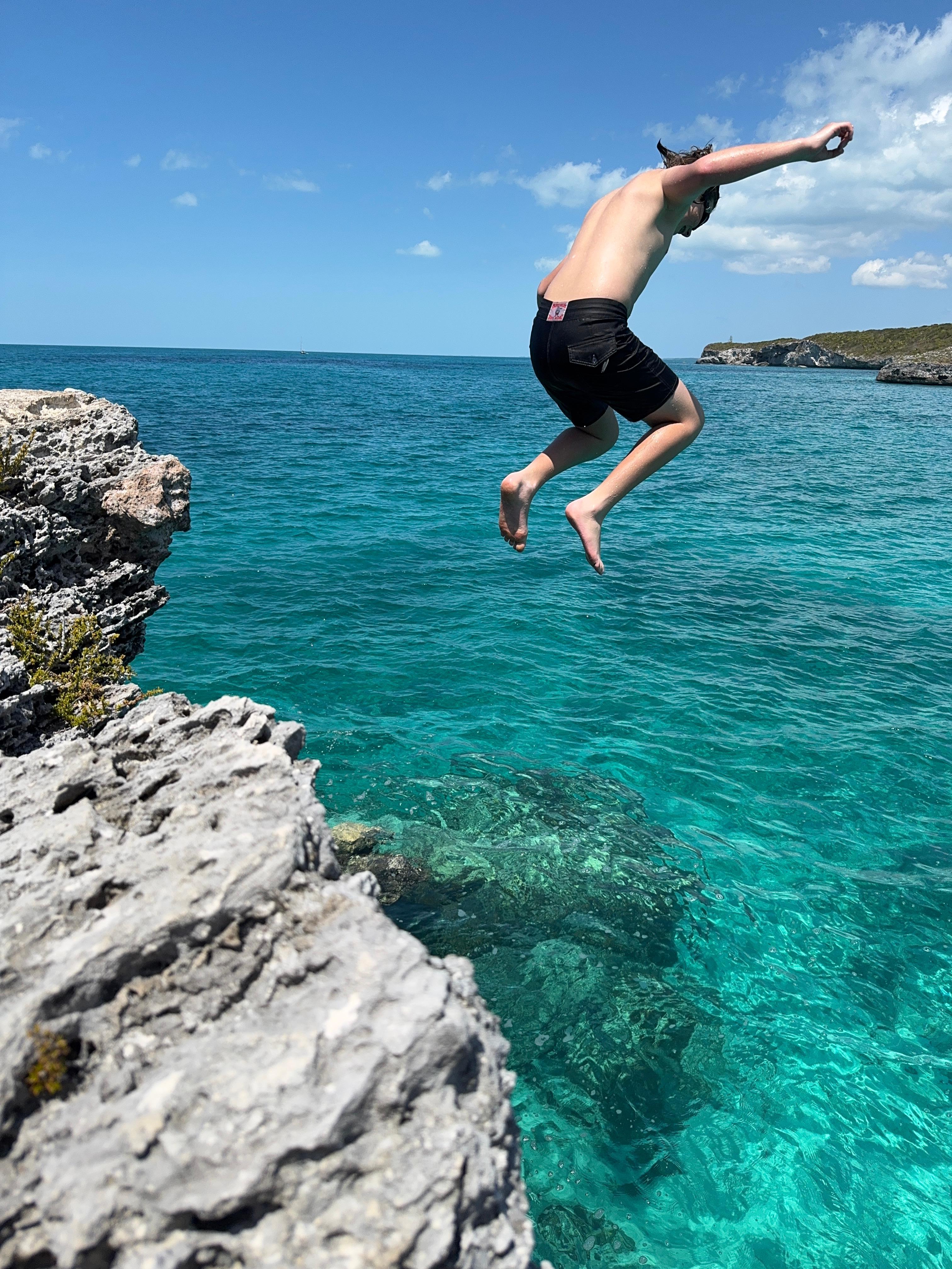 Cliff jumping in the cove