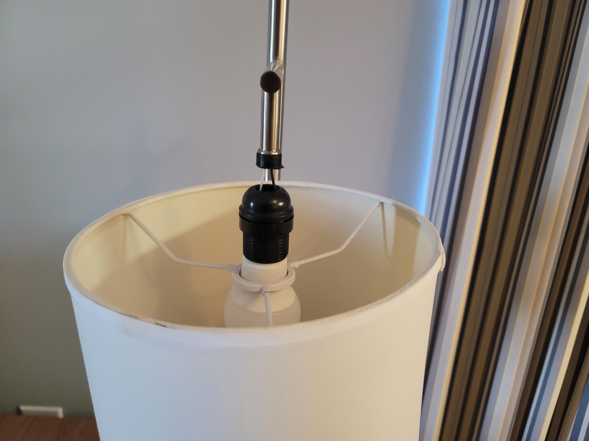 Broken stuff...very few light fixtures worked