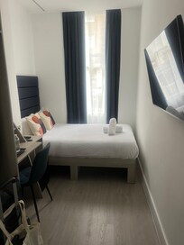 Double size bed