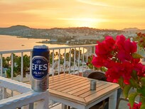 nothing better than a sunset beer on the bar/cafe patio which also served a great breakfast and snacks all day.