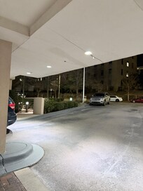 Guest parked along entrance of the hotel.