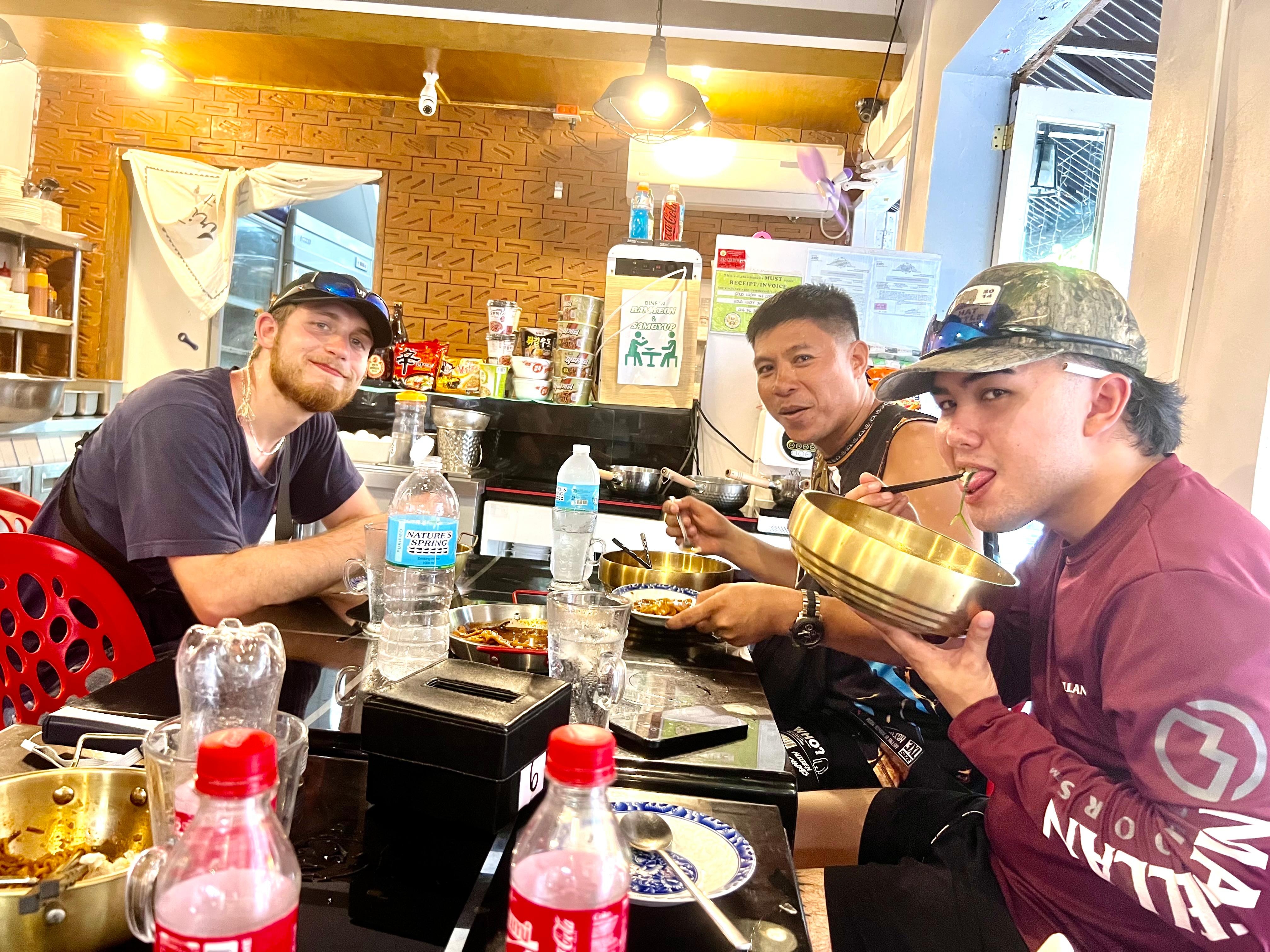 With Jomar from “ Kubyertos” seafood restaurant.
