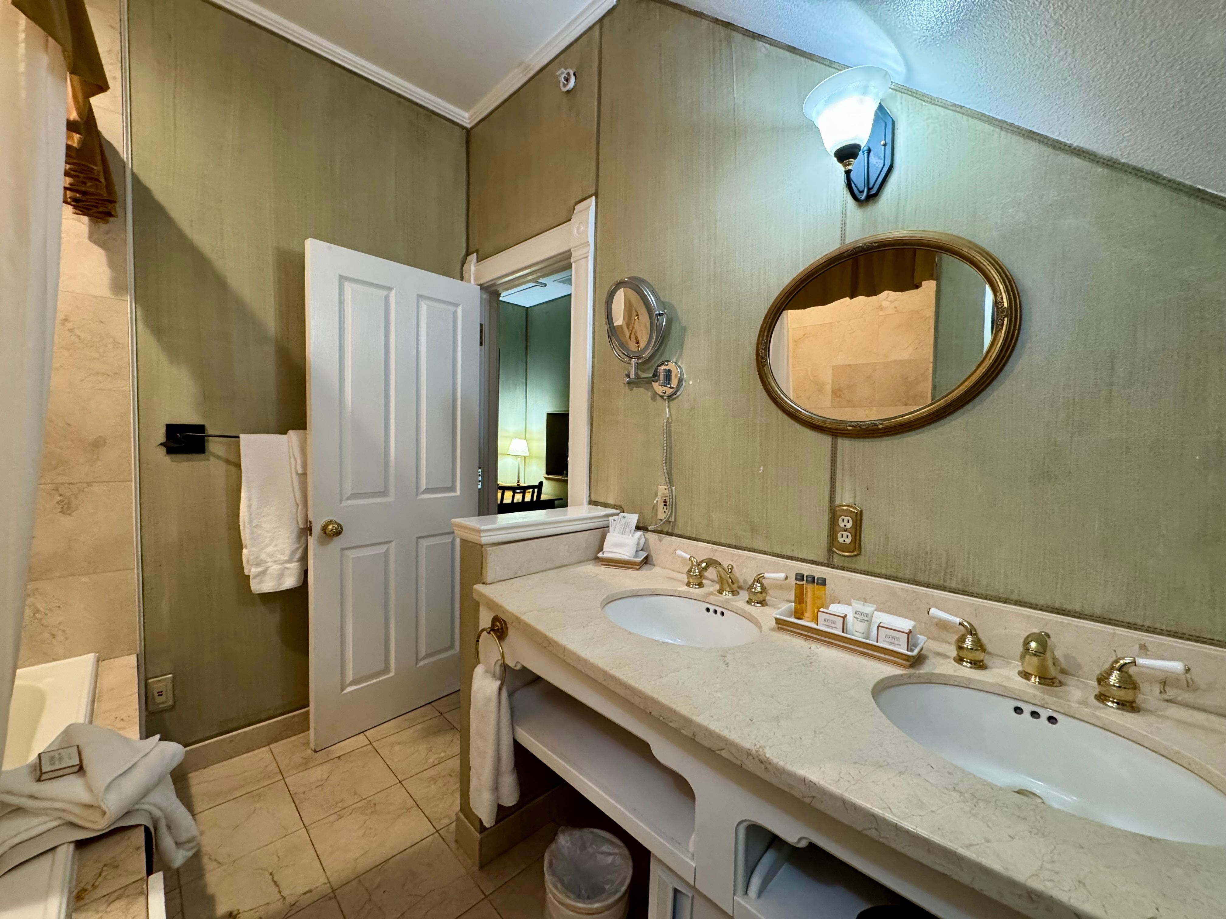 Buffalo Bill Suite