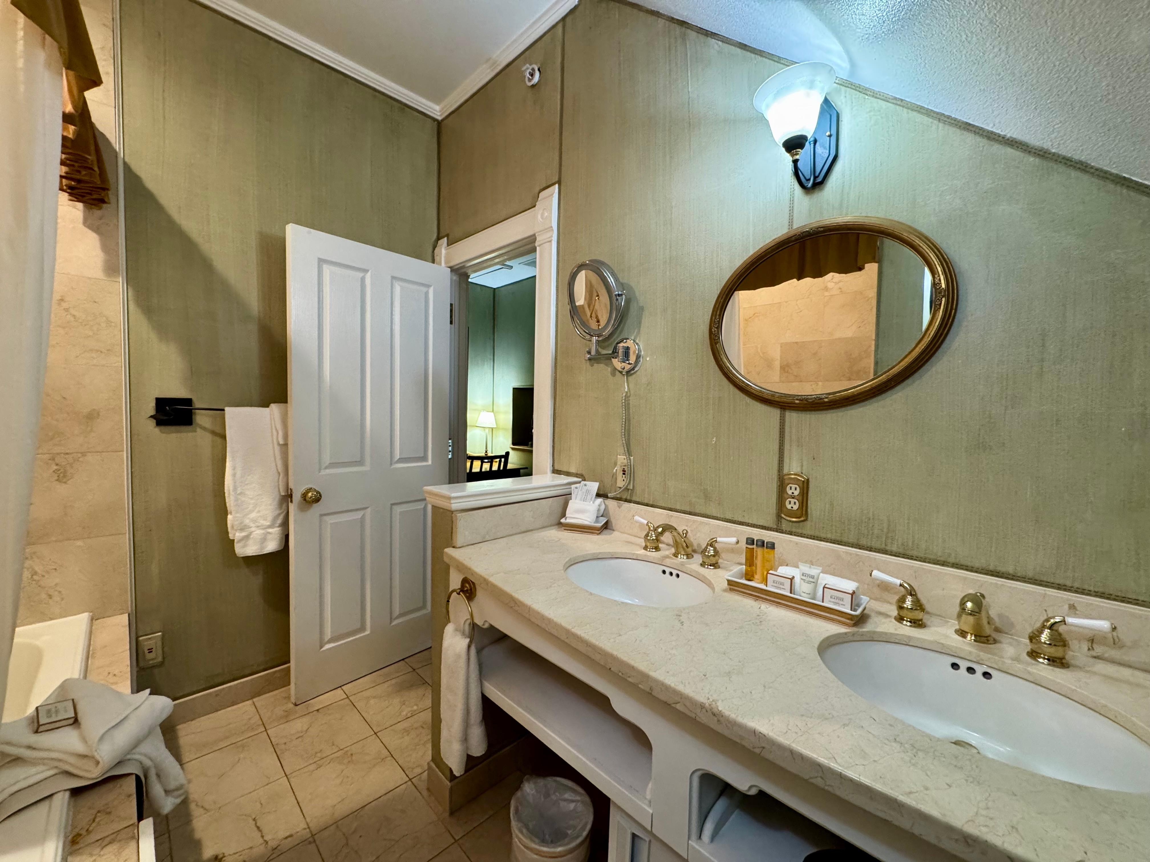 Buffalo Bill Suite