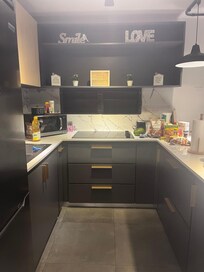 Well equipped kitchen