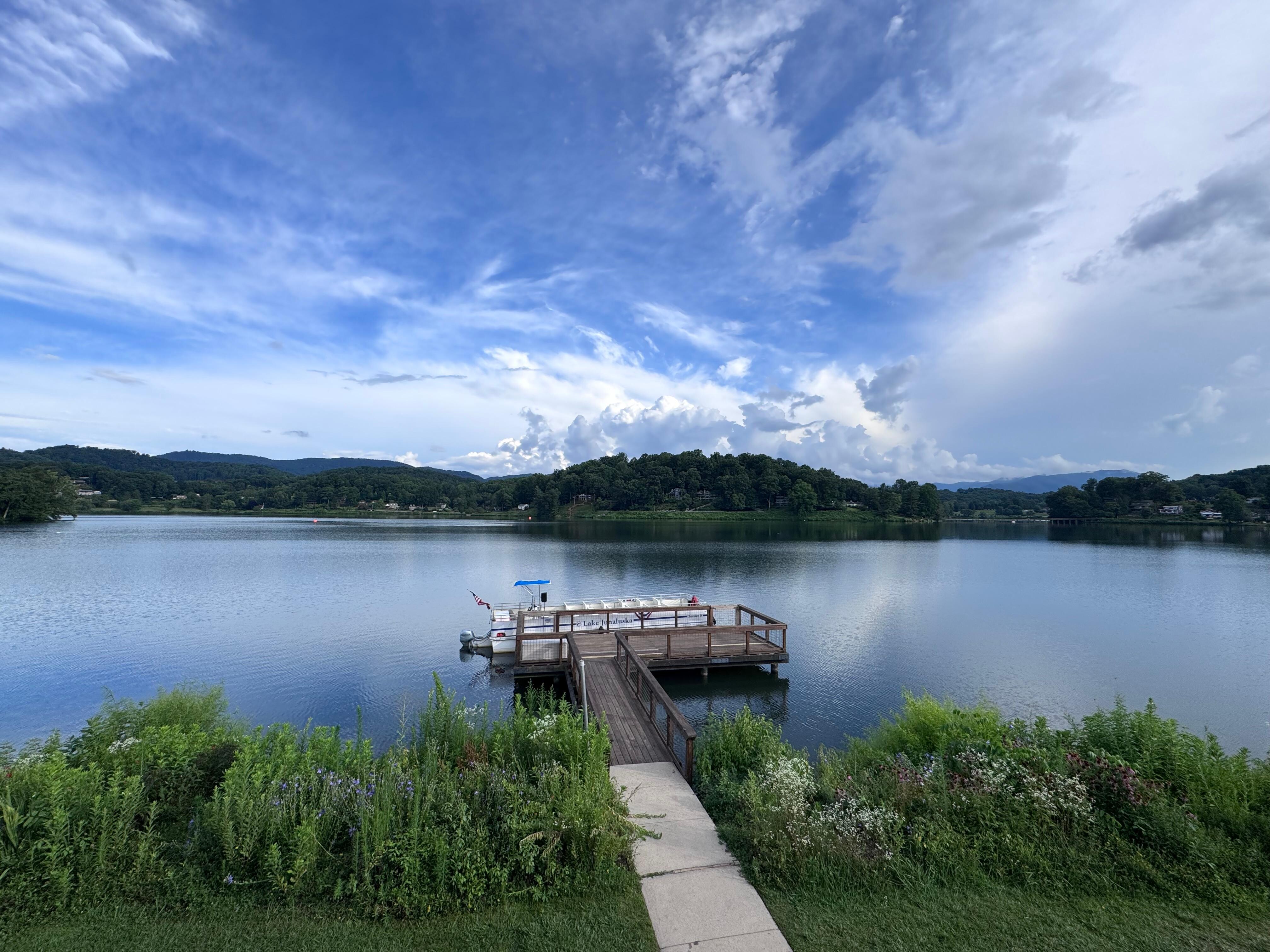 Boat cruise dock- excellent value and experience 