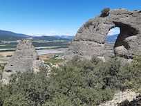 Vue du Pénitents des Mées