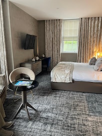 Classic bedroom