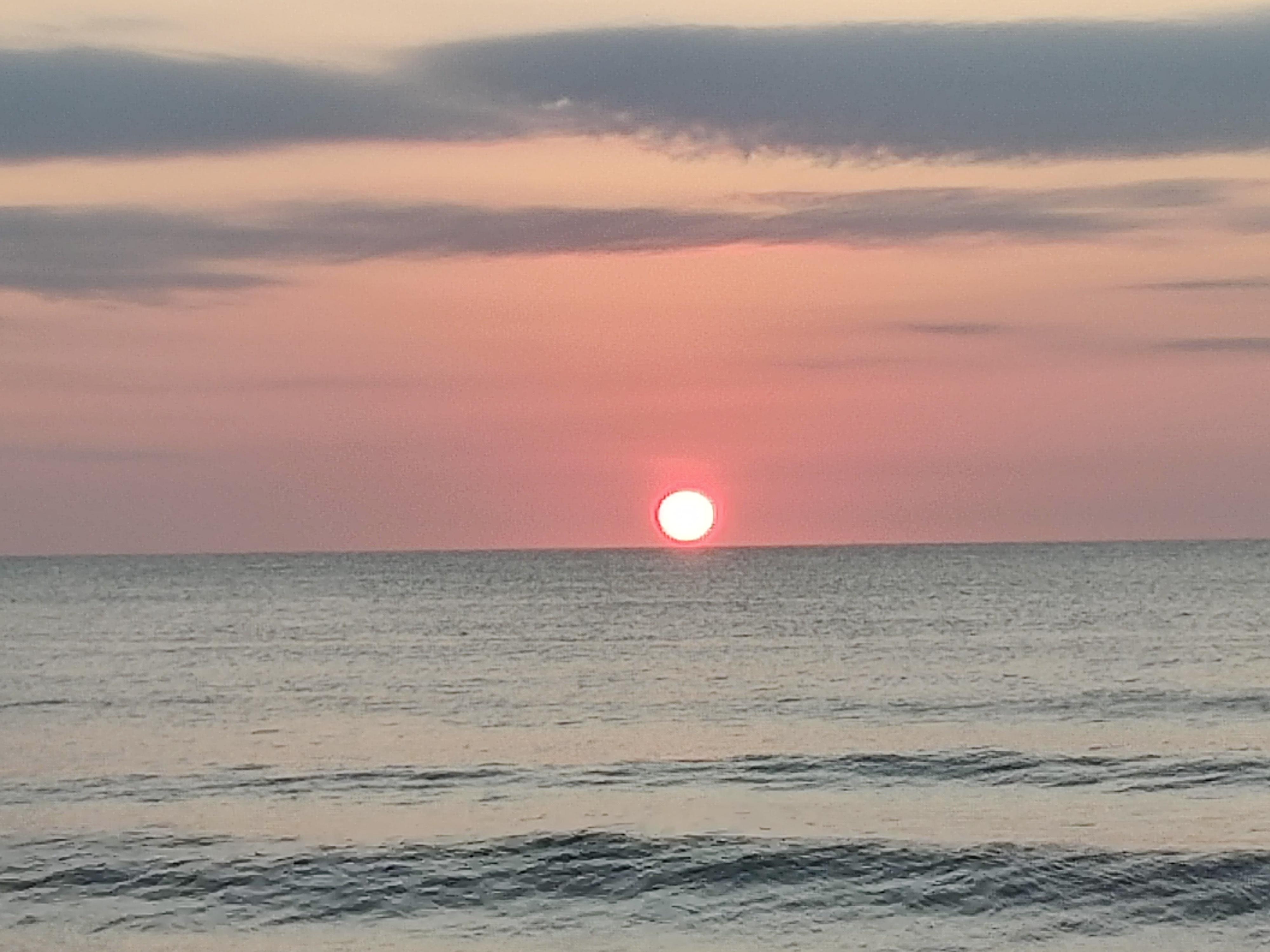 Sun rise 
