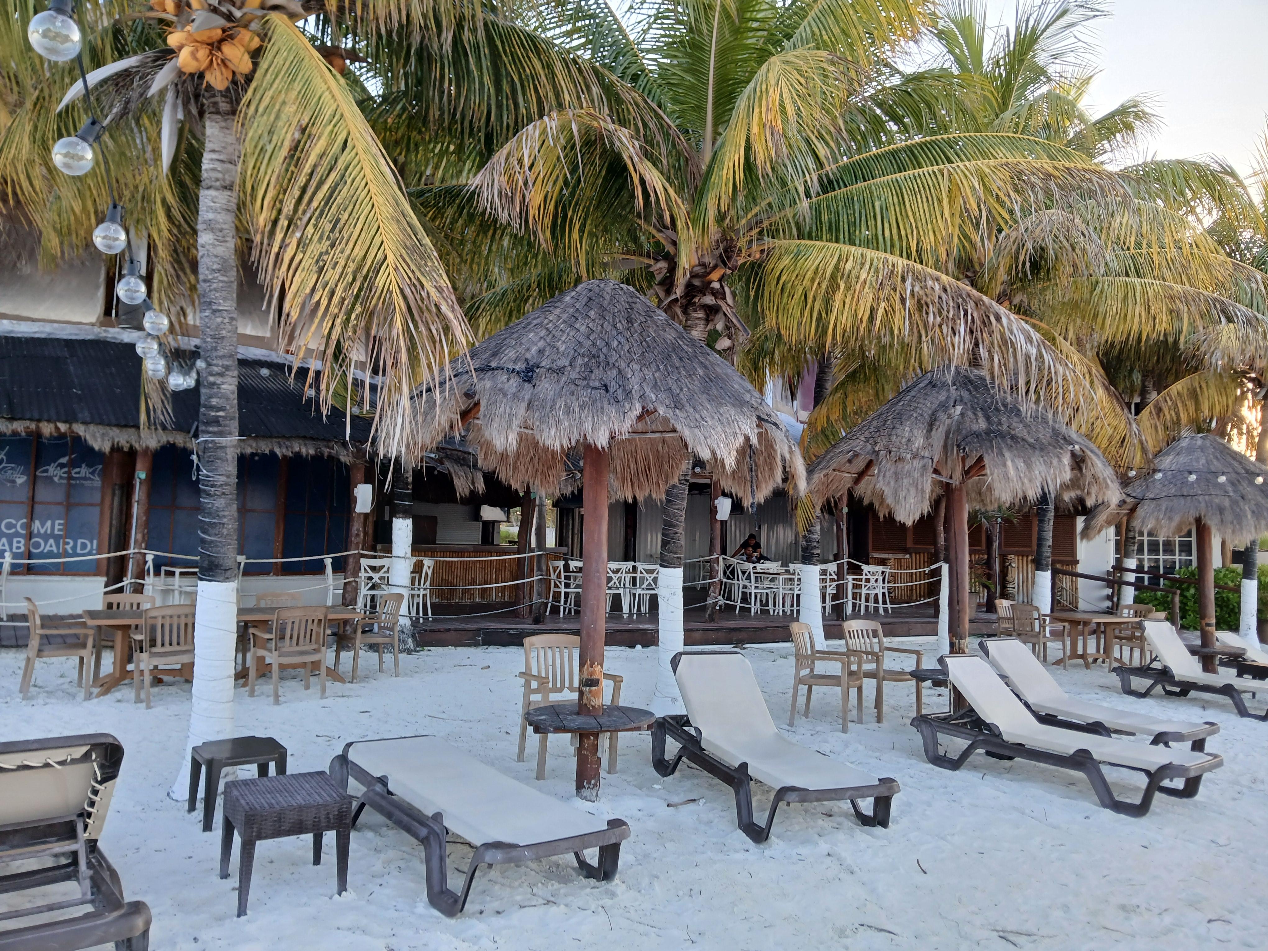 Cocos and Grill