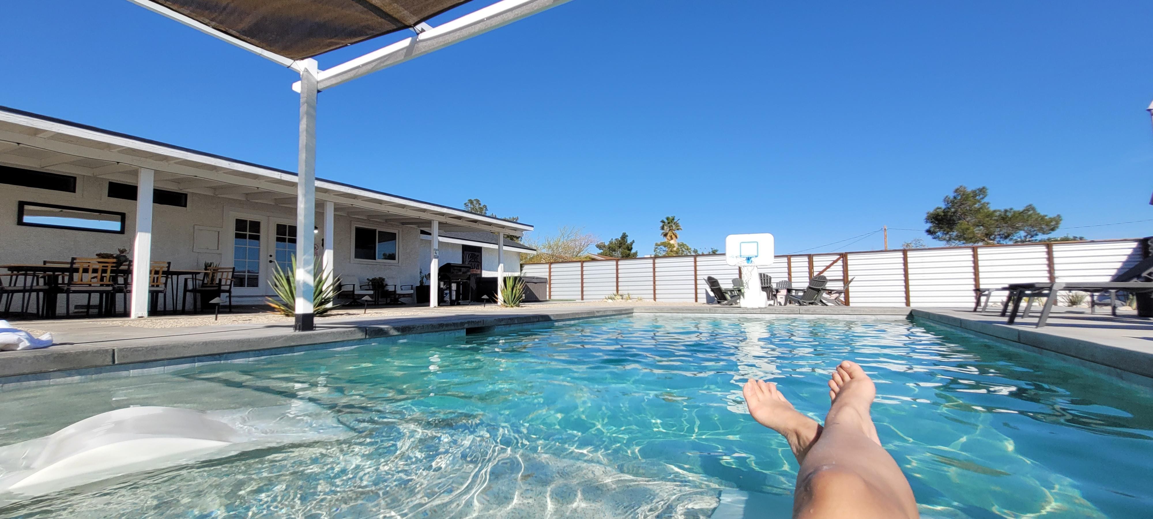 It was hot outside, so the pool was great without heating. 