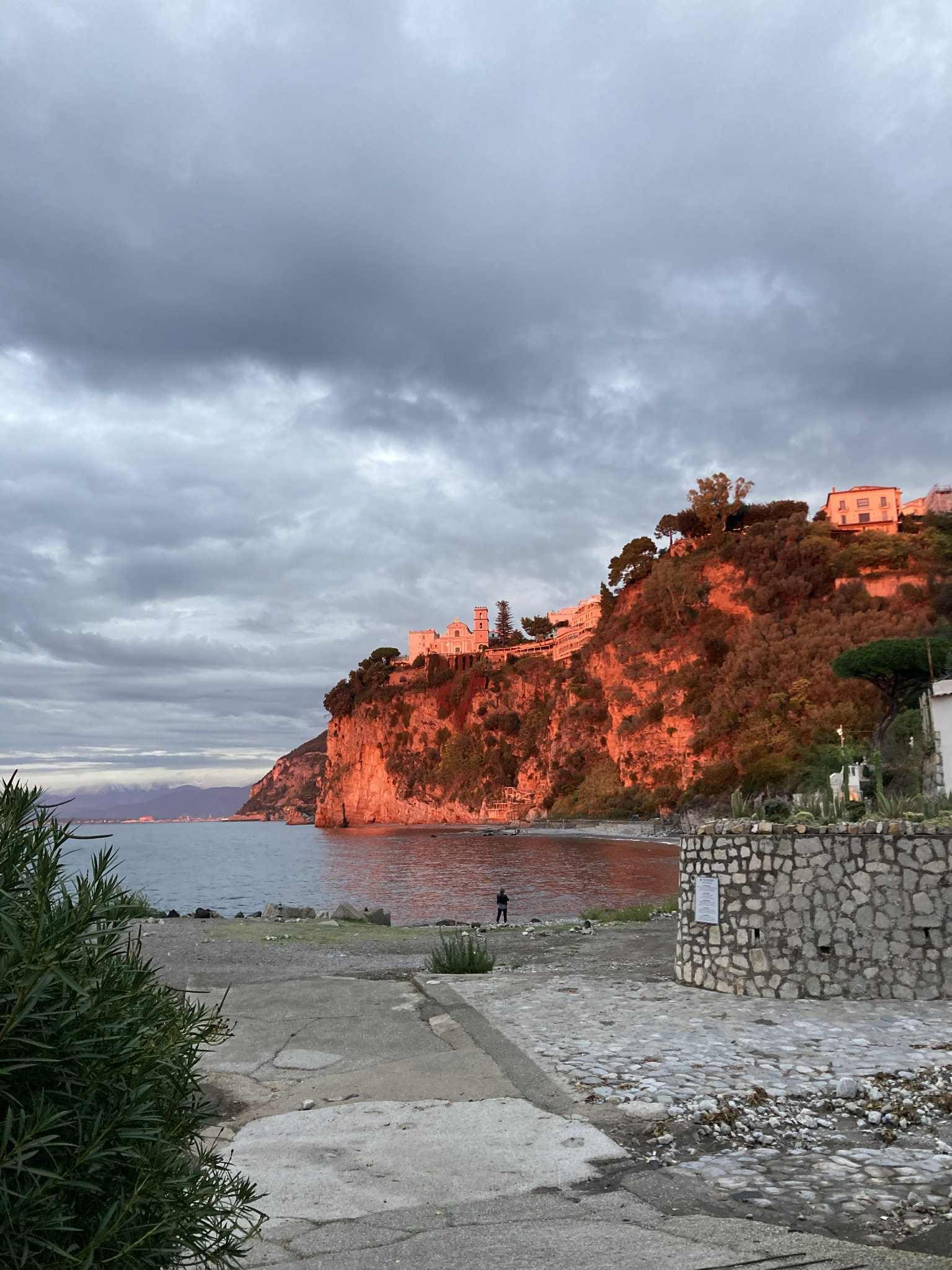 Solnedgang over Vico Equense den sidste aften
