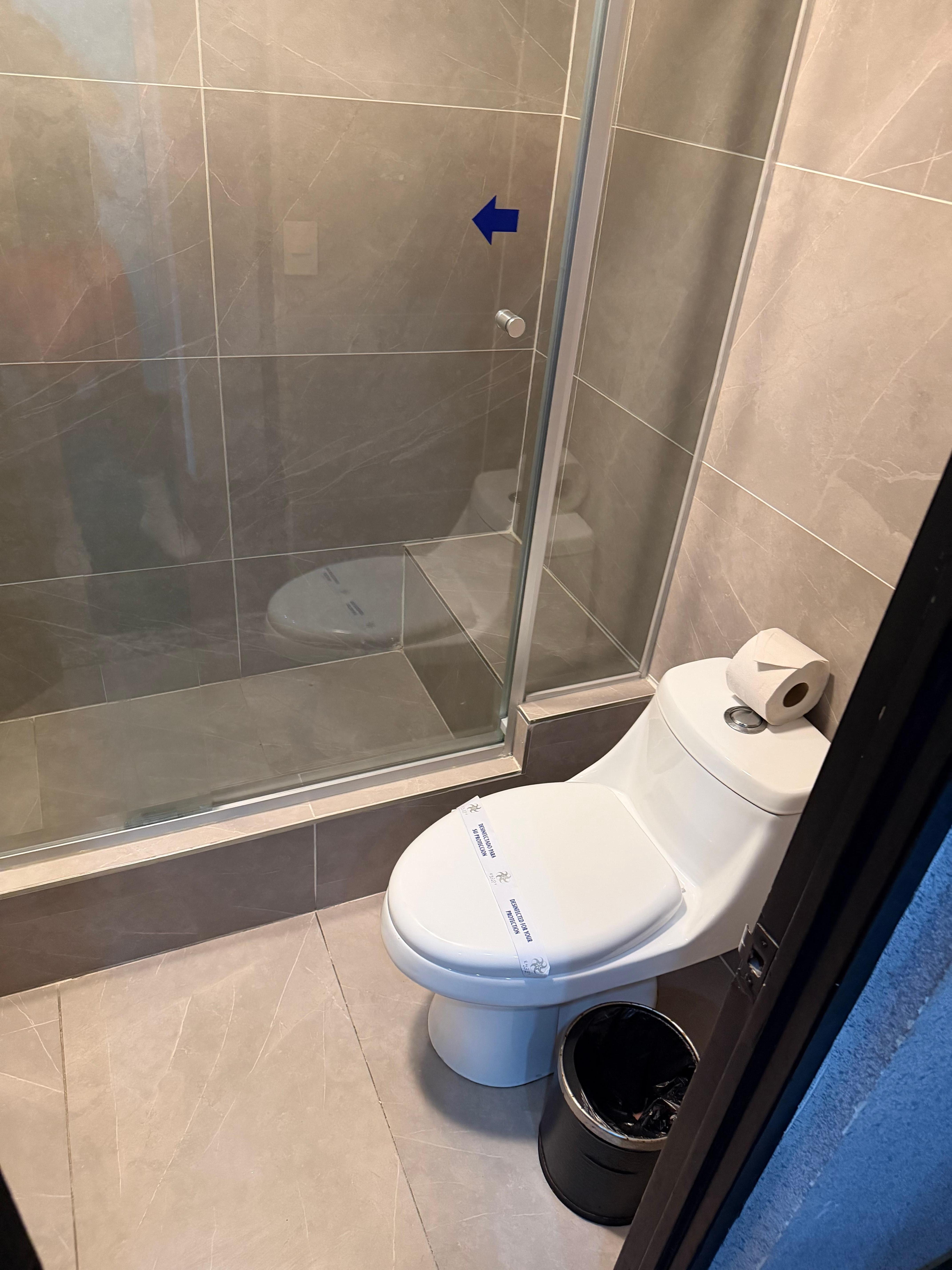 Bathroom is a decent size! Not anything grand! But it’s also not basic! Water pressure was good! :)