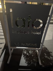 Front sign