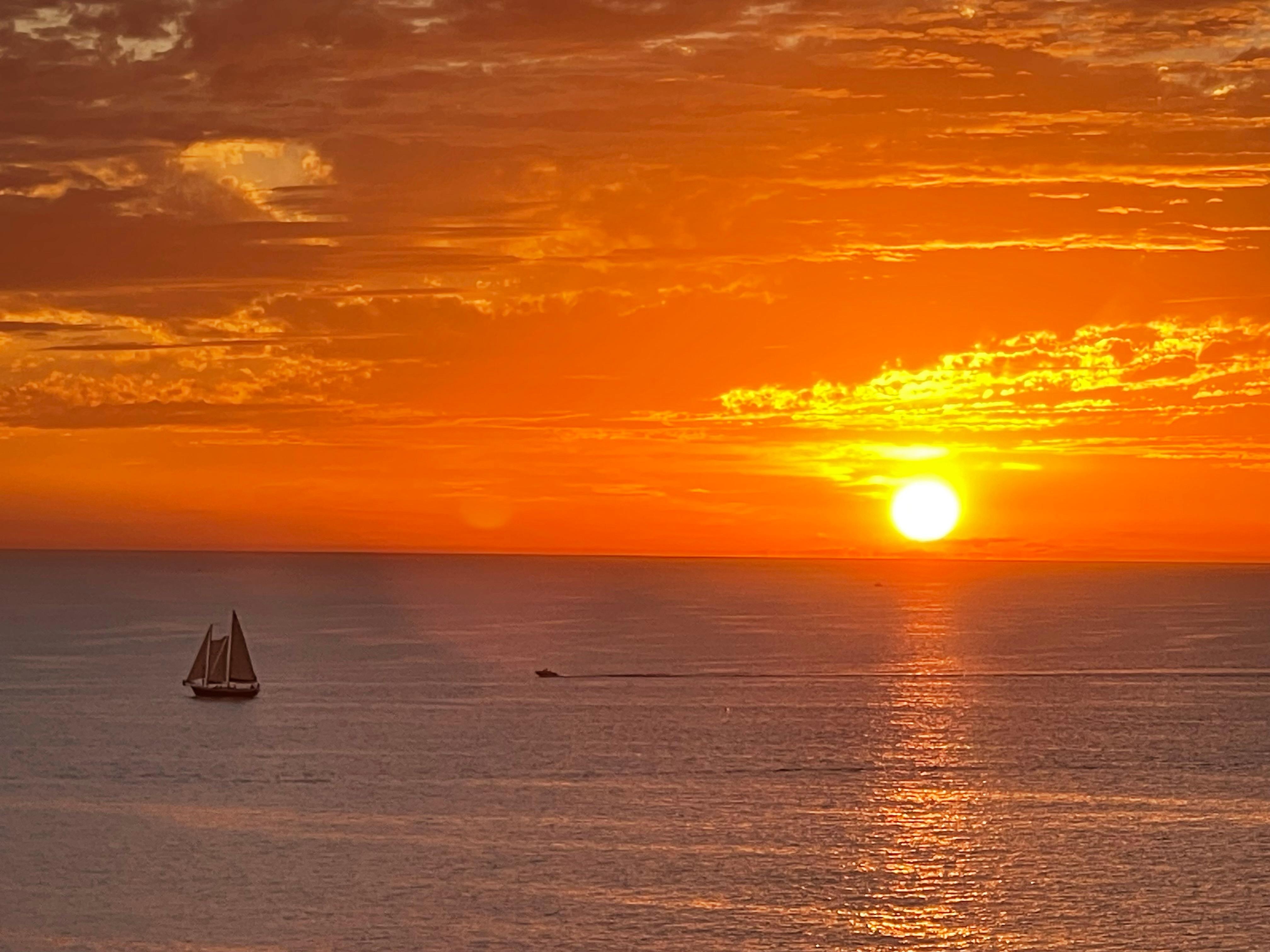 Sunset view from 9th floor balcony.🥰🥰