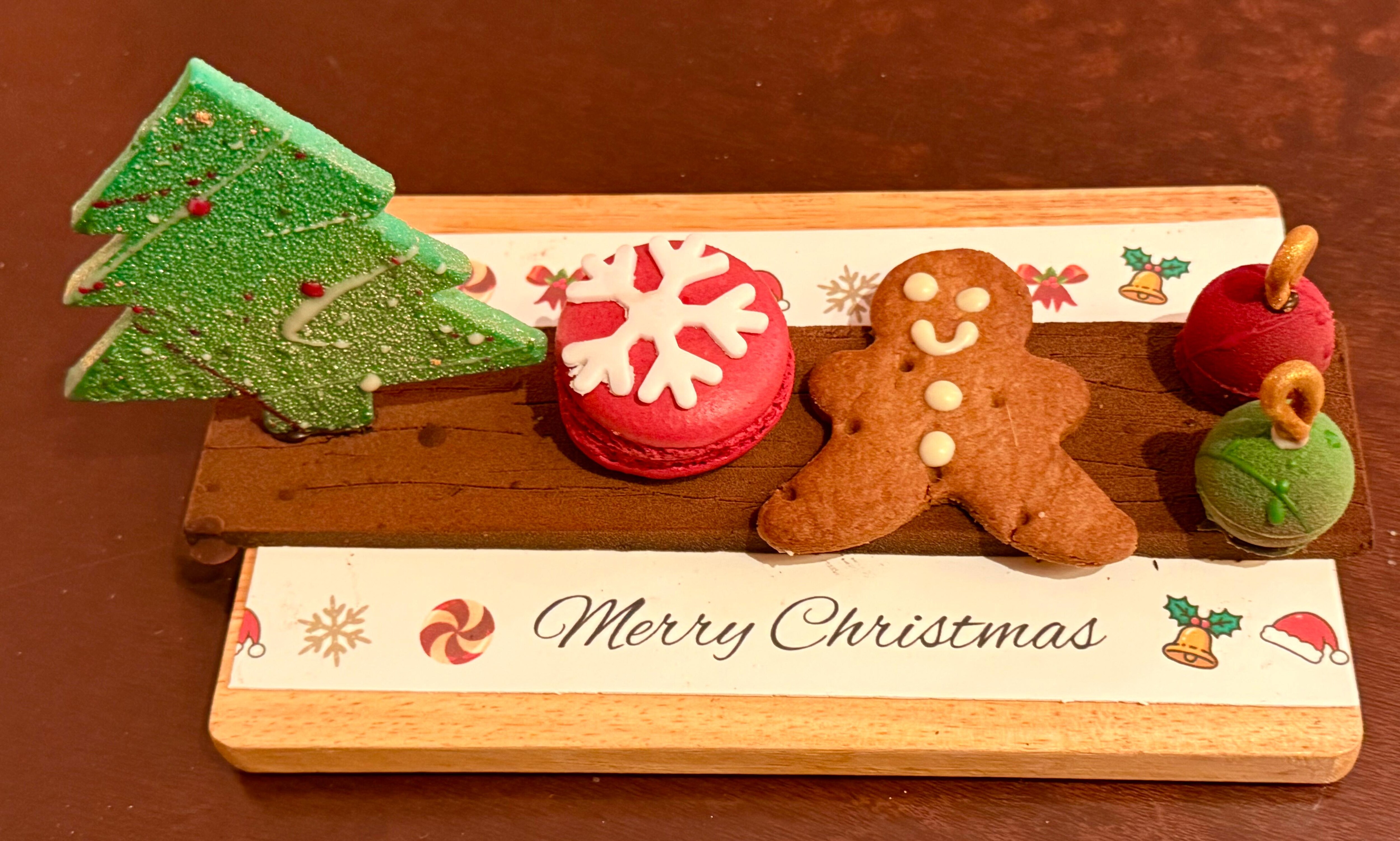 A Merry Christmas chocolate surprise 