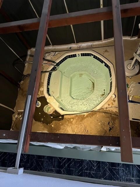 Jacuzzi out of order