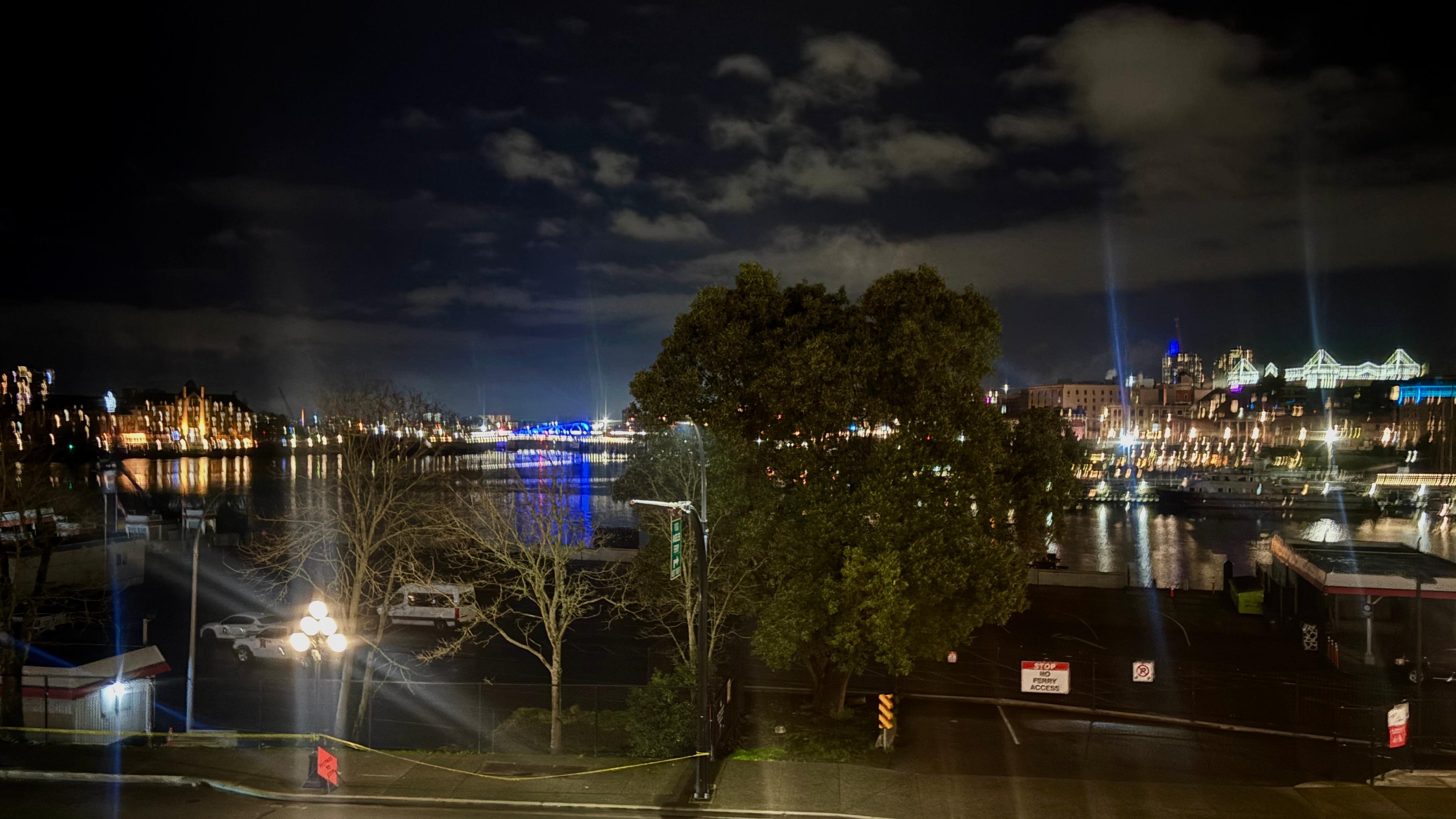 Harbour view from our room was excellent!!